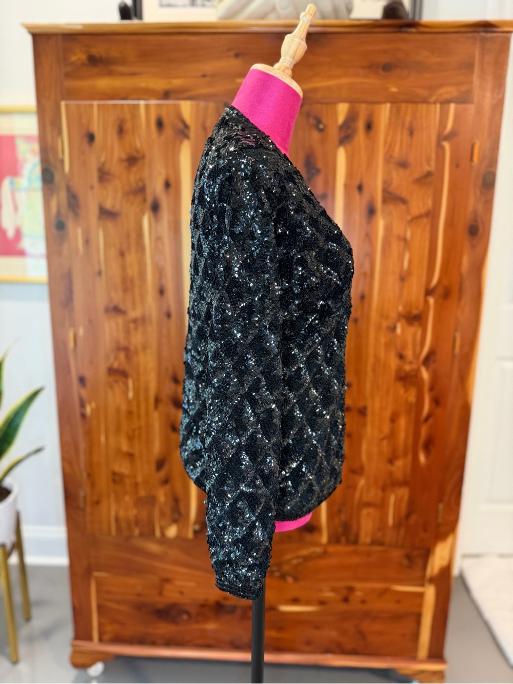 Vintage 60-70s Sparkle Heavy Sequin Black Wool Cardigan Size 42  Fits like Small - Picture 6 of 16